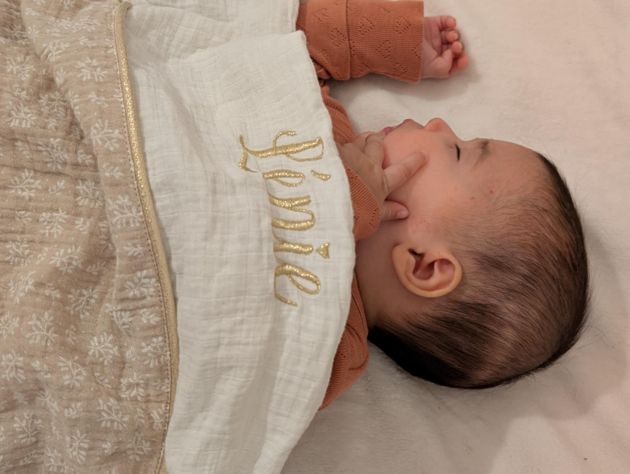 Couverture bébé double gaze - Prénom brodé