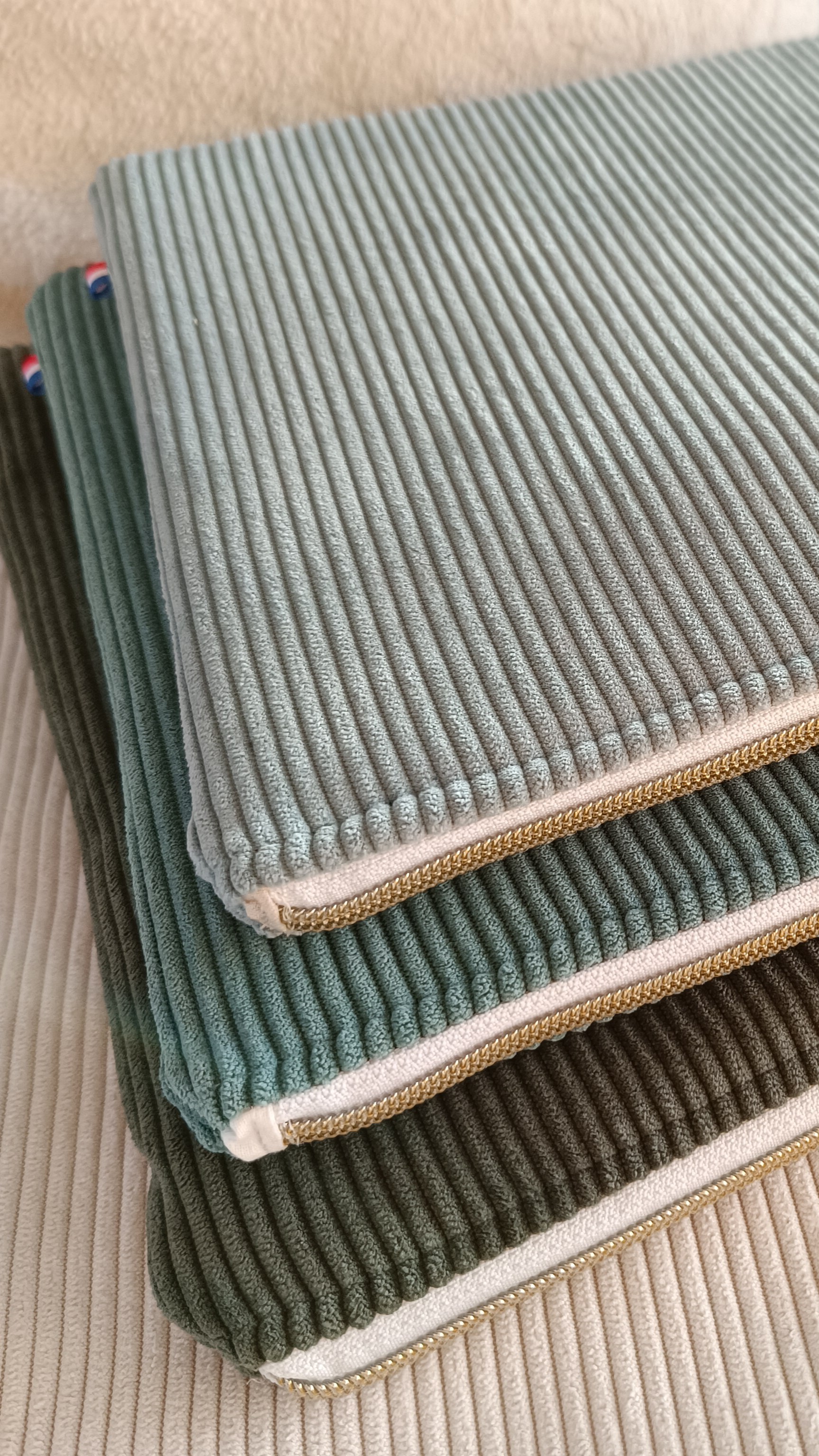 Housse ordinateur 13" - Velours matelassé