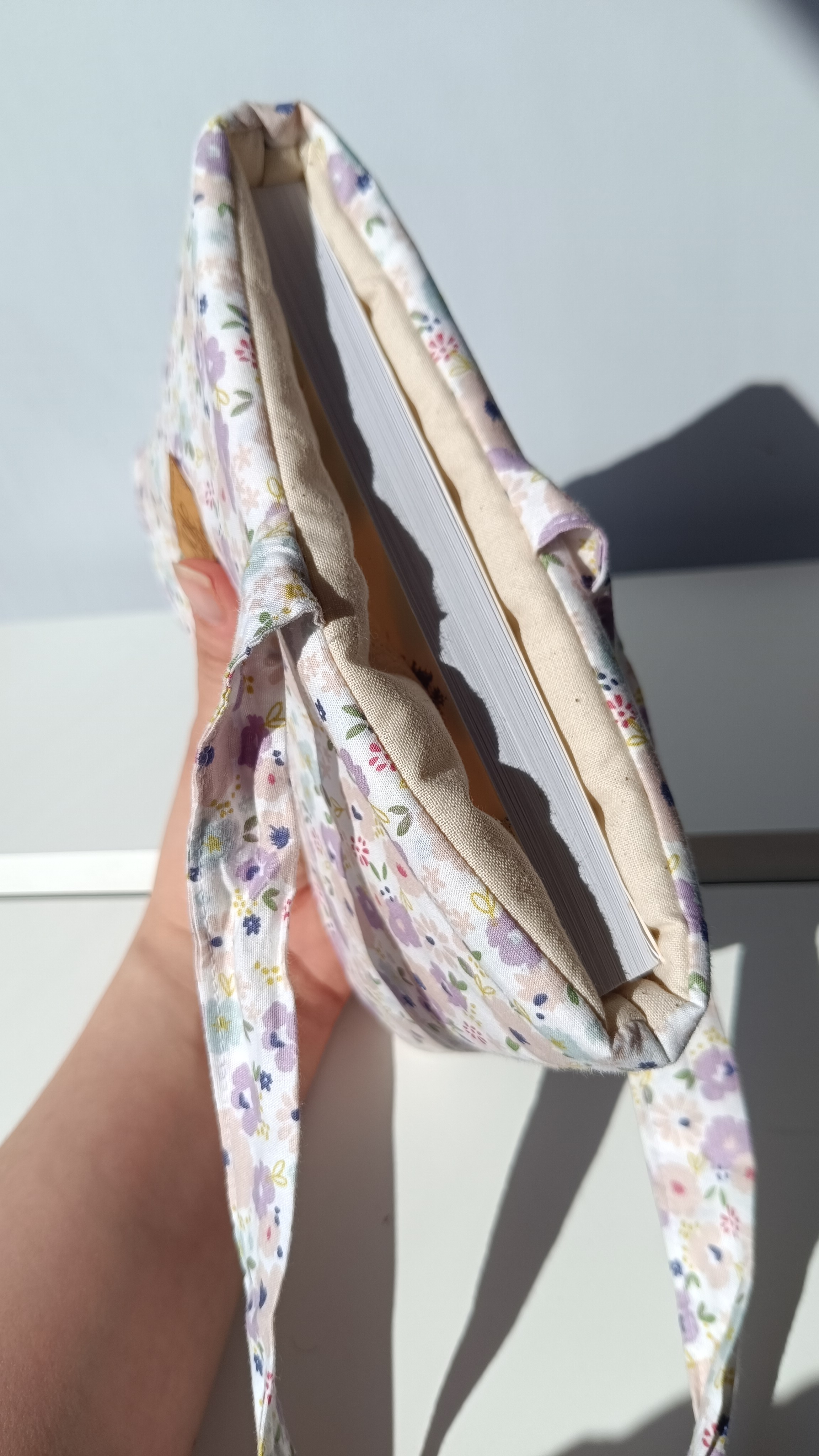 Pochette à livre nouée - Liberty Betsy